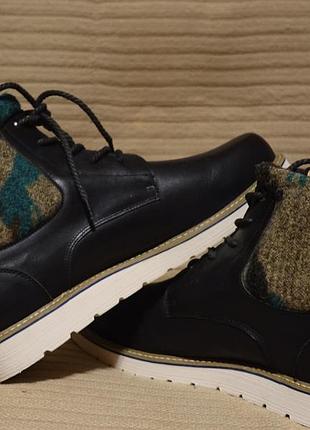 Найлегші комбіновані шкіряні черевики irregular choice пишнобритання 44 р.