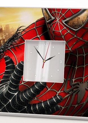Часы "человек-паук, спайдермен, spider-man" для фанатов marvel, подарок, декор спальни, в детскую комнату