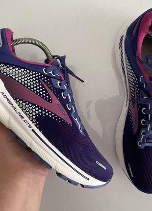 Бігові кросівки brooks adrenaline gtx 22