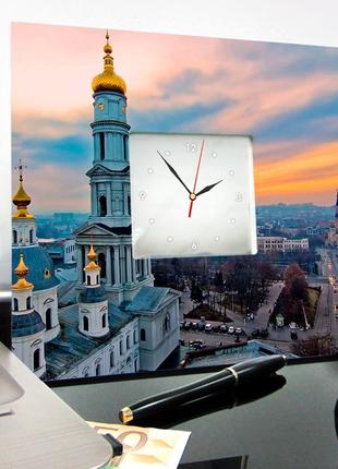 Необычные часы с видом города харькова украина 3