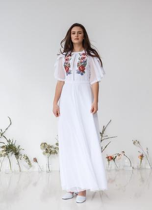 Вышитое свадебное женское платье "лилии"белое5 фото