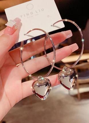 Тренд круглі кільця сріблясті сережки кульчики серьги кулон підвіс серце