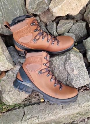 Кожаные ботинки ботинки берцы biom hike размер 45 оригинал