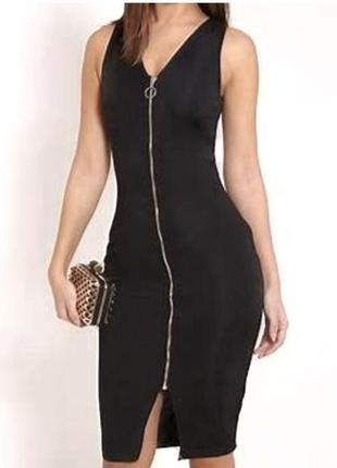 Плаття river island.