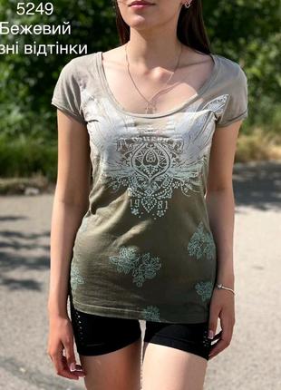 🥰жіноча футболка🏖️