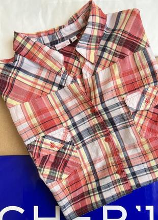 Женская тенниска