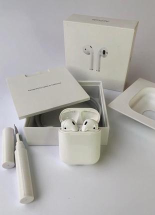 Навушники бездротові apple airpods 2 with charging case (a2031) б/в, відмінний