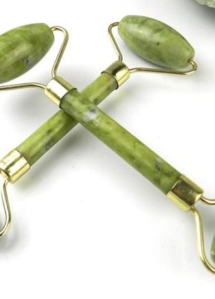 Нефритовый роллер-массажер для лица и тела tktk