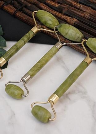 Нефритовый роллер-массажер для лица и тела tktk