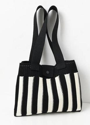 Тренд стильна жіноча в'язана текстильна сумка шопер на плече графічний принт абстракція