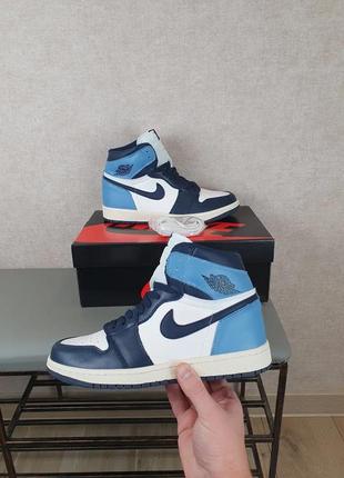 Мужские кроссовки репл. nike air jordan 1 retro синие с белым. обувь мужская на осень синяя найк аир джордан