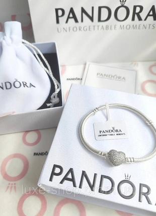 Срібний браслет із сяючою застібкою у формі серця pandora moments, браслет на руку пандора моментс 925 проба з логотипом, надписом