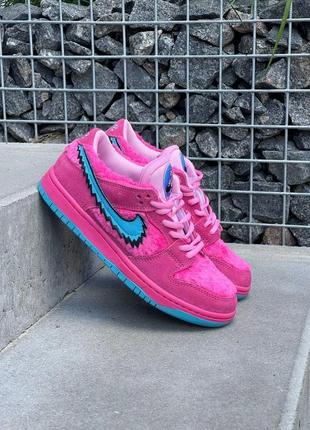 Женские кроссовки nike real sb dunk low grateful dead bears pink 36-37-39