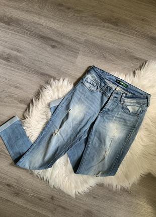 Джинсы летние bershka