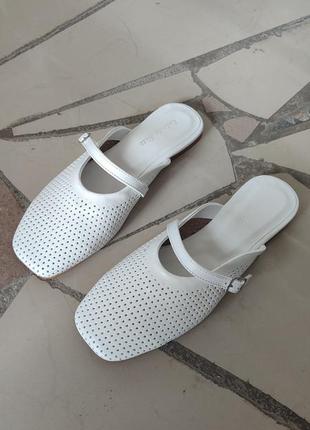 Мюлі шкіряні без підкладки з перфорацією