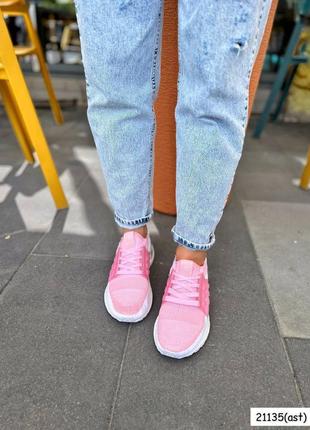 Рожеві жіночі спортивні кросівки тканеві текстильні2 фото