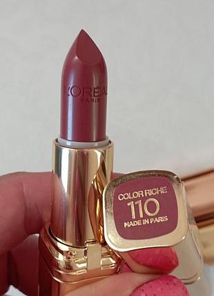 Помада фирмы l’oréal