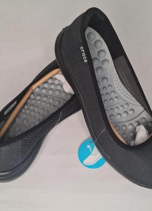 Балетки Crocs are crafted from Croslite foam which is very comfortable