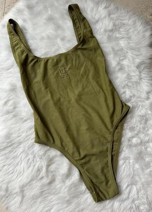 Слитный купальник united colors of benetton