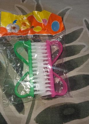 Набір щіток для рук та нігтів