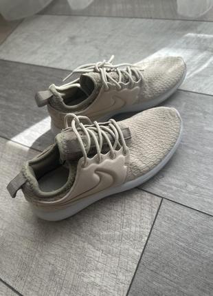 Кросівки nike