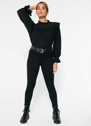 Чёрные укороченные джинсы скинни new look s