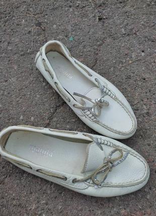 Шкіряні мокасини italy