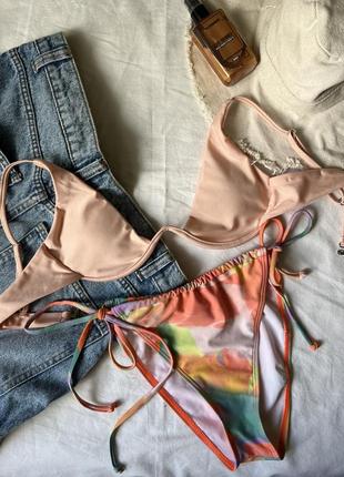 Роздільний світло-рожевий купальник на високій посадці prettylittlething