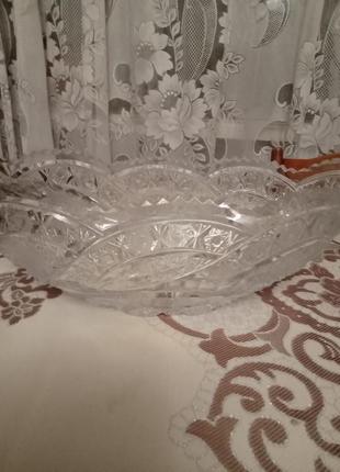 Вазы хрустальные