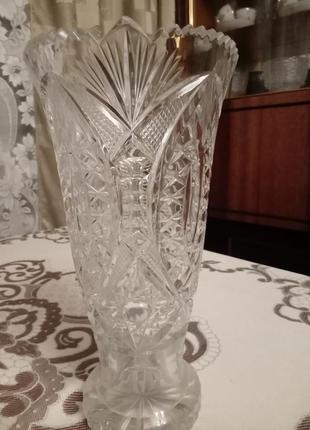 Вазы хрустальные