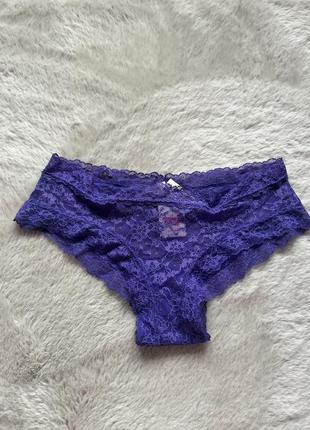Фіолетові трусики з мереживом victoria’s secret