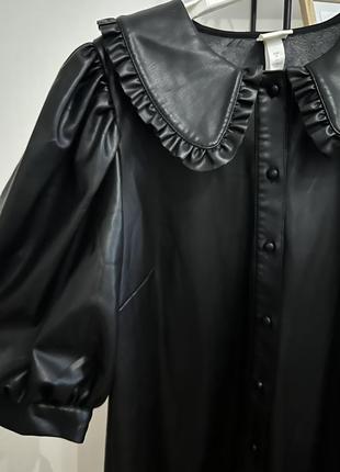 Шкіряна чорна сукня zara