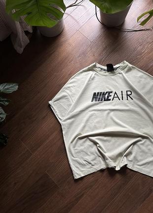 Футболка nike color air широка футболка оферсайз найк tech fleece max базова