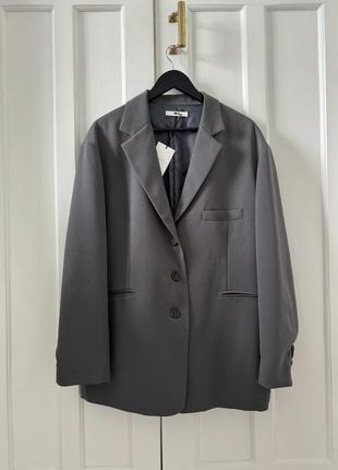 Оверсайз-пиджак новый серый oversize
