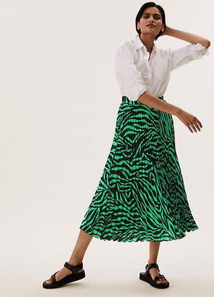 Міді спідниця, плісирована zara зелена в принт зебра