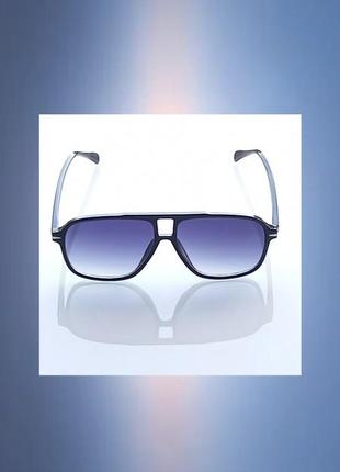 Unisex uv400 о_очки "indigo" із градієнтним заливанням скла в чорному глянцю лакової оправи, сонцезахисні іміджі.
🔎 #о_окулярі #о_окулярі2 фото