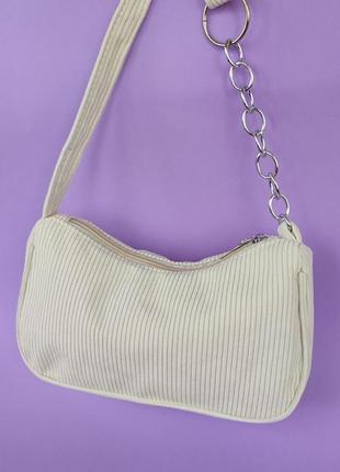 Вельветова сумочка з ланцюжком (молочна)