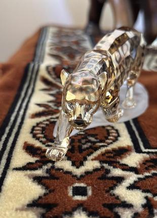 Ягуар,swarovski jaguar 1096796 cristal brillant doré