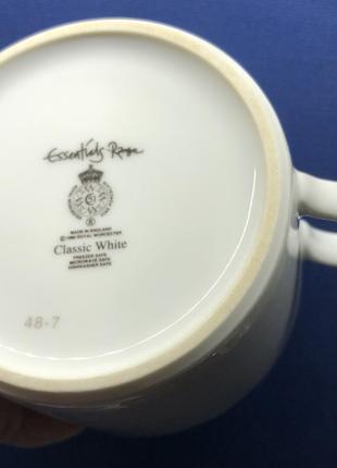 З англії:чашка/кухоль/cup біла порцеляна від royal worcester 51. (серія classic white);біла класика!