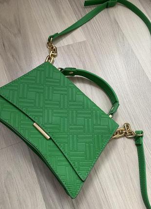 Нереально красива сумочка