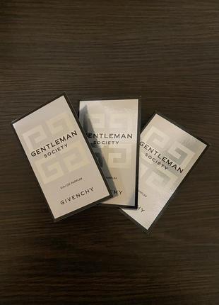 Набор пробников givenchy gentleman society