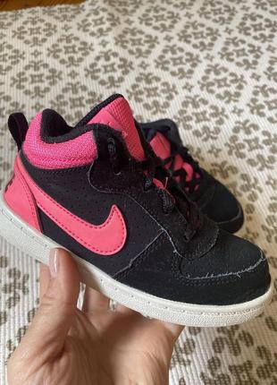 Кроссовки детские nike (оригинал) 26р