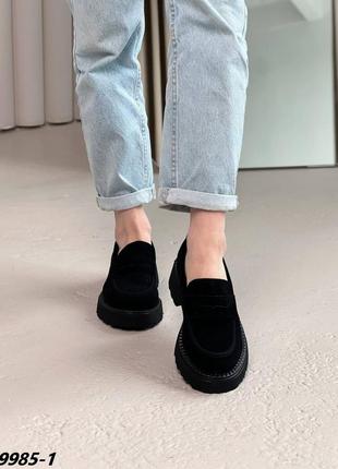 Красивые женские натуральные лоферы черные замшевые классические лоферы туфлы замшевые чёрные6 фото