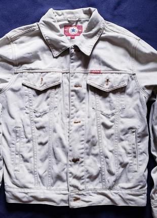 Джинсовая кремовая куртка converse. l