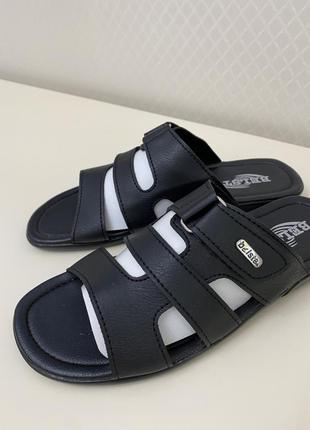 Шльопанці чоловічі еко-шкіра белста,середня повнота.