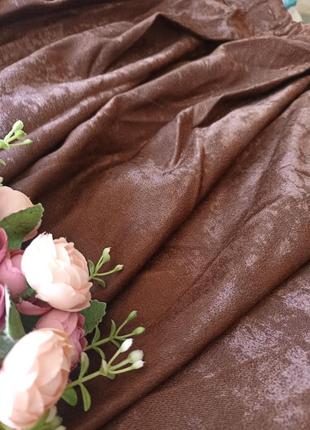 Шторы две 2.40*2,38