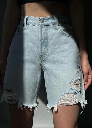 Levi’s шортики