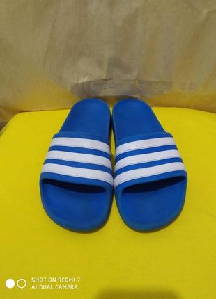 Шльопанці сланці аквашузи adidas k4