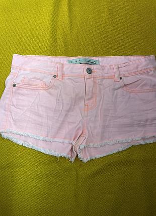 Шорти