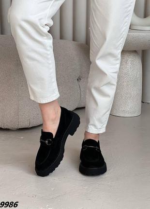 Лоферы женские черные натуральная замша с декором туфли замшевые лоферы классика замшевы6 фото